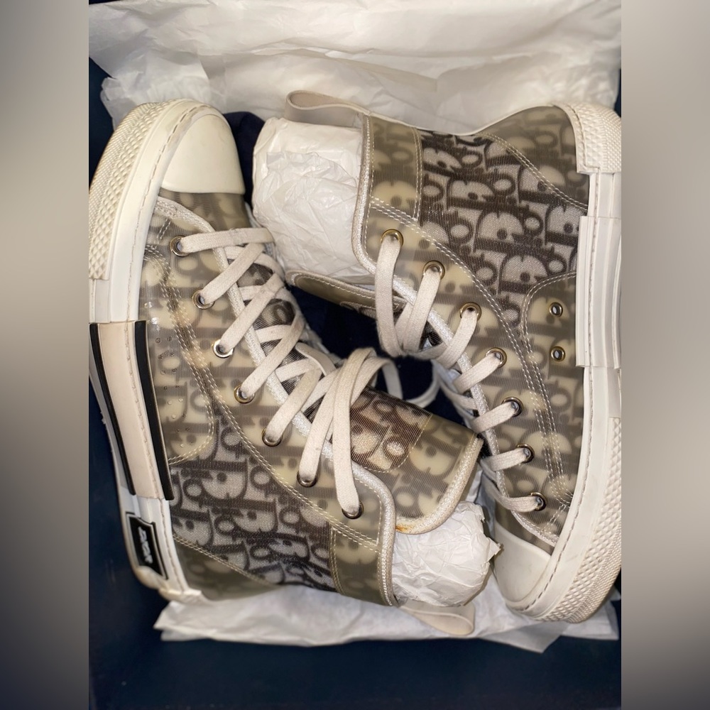 Christian Dior b23 high top sneaker size 39